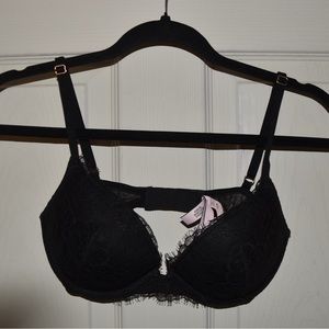 Victoria Secret lace Dream Angels push up - 32D